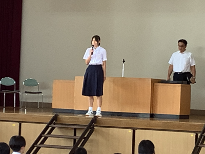3年1組_総合_鈴木　仁子_2学期始業式写真_21